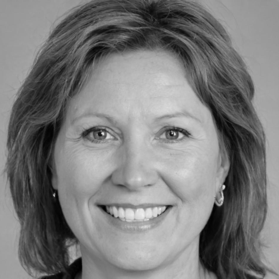 strategy review session with instructor